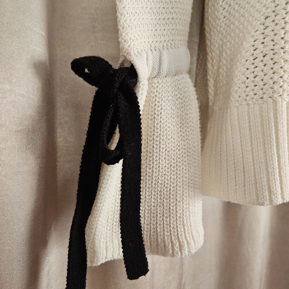 NWOT LOFT white open knit bell sleeve ribbon sweater Womens Medium - Picture 2 of 7